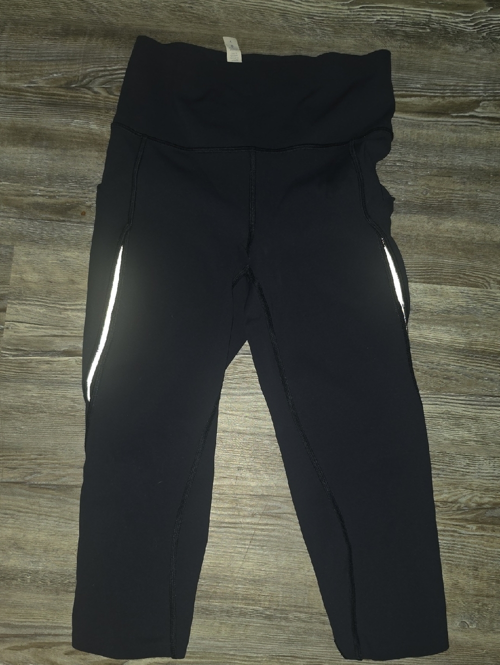 Womens Navy Blue Lululemon Capri Leggings